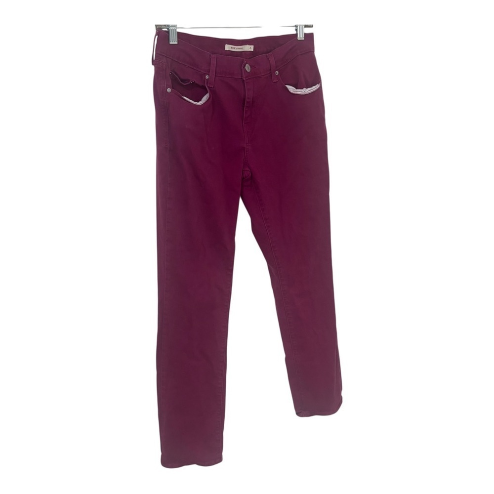 Levi’s 505 straight burgundy Jeans size 6